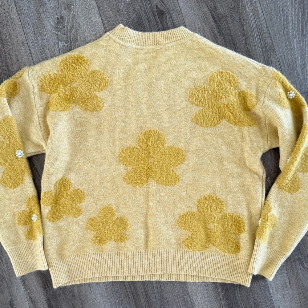Nanette Lepore Floral Knit Crewneck Sweater Yellow Pearl Accent Medium - Picture 2 of 7
